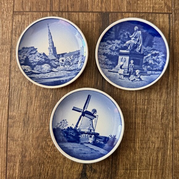 1950s Danish Miniature Souvenir Plates Set of 3 Windmill Church & H.C. Anderson - Picture 2 of 9